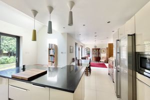 Photo 16- click for photo gallery